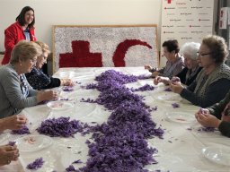 TALLER MANUALIDADES 06-11-2019
